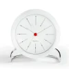 Arne Jacobsen Clocks Pöytäkellot^AJ Bankers pöytäkello, valkoinen