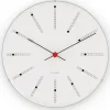Arne Jacobsen Clocks Seinäkellot^Arne Jacobsenin Bankers kello, Ø 210 mm