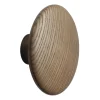 Muuto Koukut & Vaateripustimet^Dots wood -koukku dark stained brown, Ø 13 cm