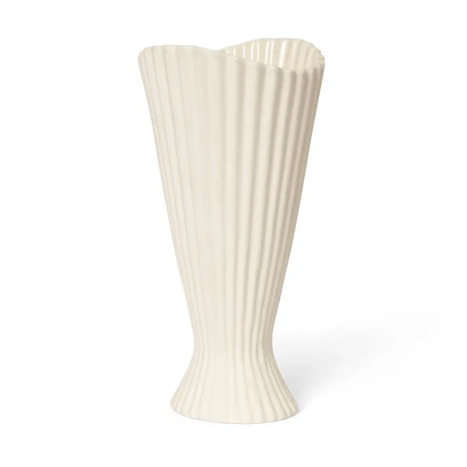 Ferm Living Maljakot^Fountain maljakko 23 cm, Off white