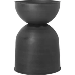 Ferm Living Ruukut^Hourglass ruukku, suuri Ø50 cm, Musta-tummanharmaa