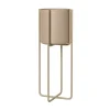 Blomus Ruukut^Kena jalallinen ruukku S k55 cm Ø22 cm, Nomad (beige)