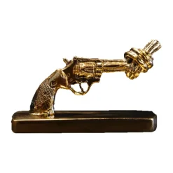 Non Violence Kodinsisustusta Ja Yksityiskohtia^Knotted Gun mini 7 cm, Pronssi