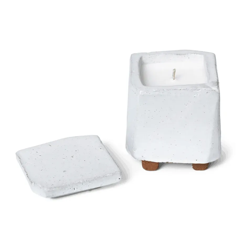 Ferm Living Tuoksukynttilät & Tuoksutikut^Kurinu tuoksukynttilät 40 h, White