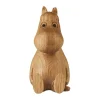 Dsignhouse x Moomin Puuhahmot^Muumi puukoriste Nipsu 10 cm, TAMMI (FSC)