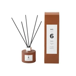 Illume x Bloomingville Tuoksukynttilät & Tuoksutikut^NO. 6 Sequoia -tuoksutikut, 100 ml