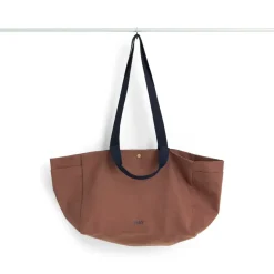 HAY Säilytyskorit^Weekend Bag No 2 laukku S 26x56 cm, Milk chocolate